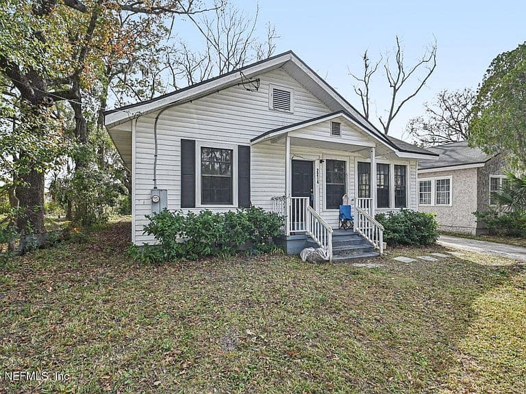 Listing photo 4