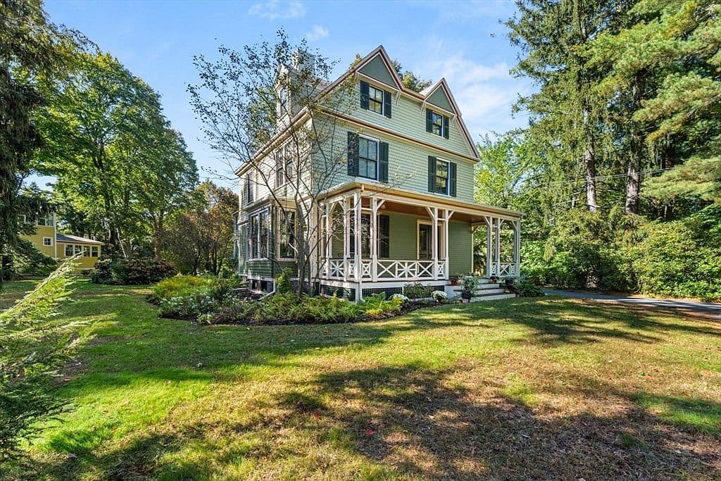 Primary listing photo
