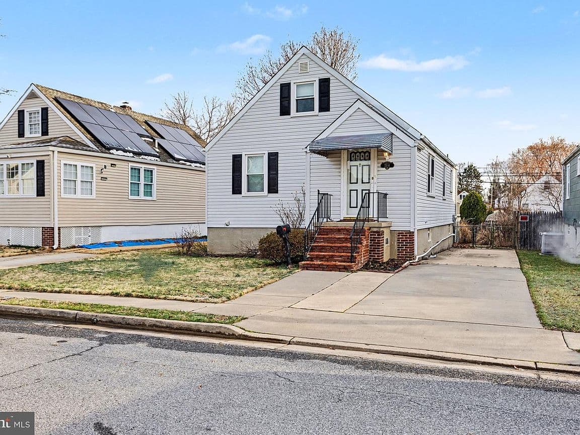 Primary listing photo