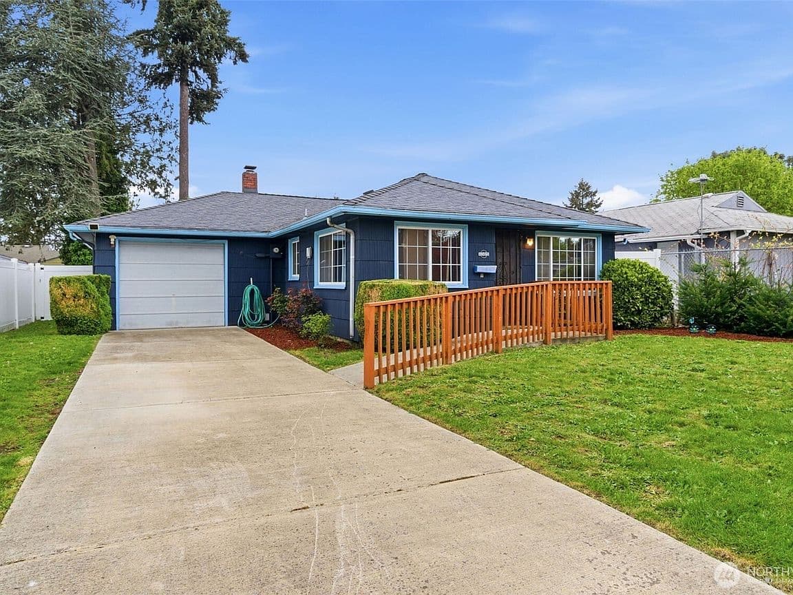 Primary listing photo