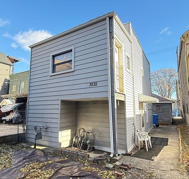 Listing photo 4