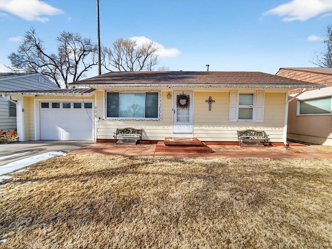 Primary listing photo