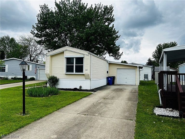Listing photo