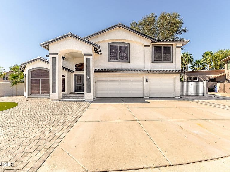 Listing photo 4