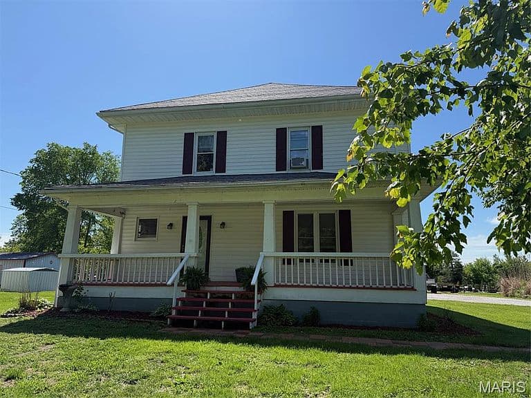 Listing photo 3