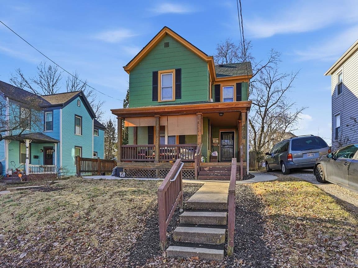 Primary listing photo
