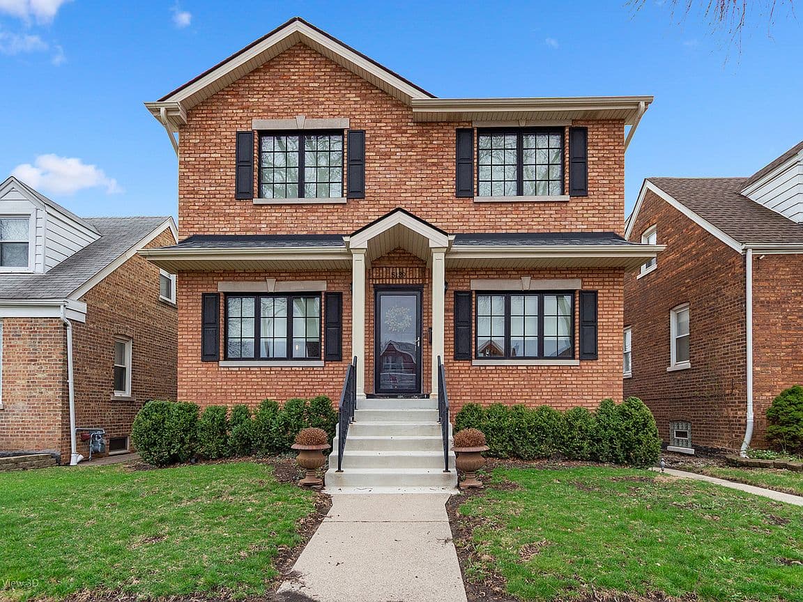 Primary listing photo