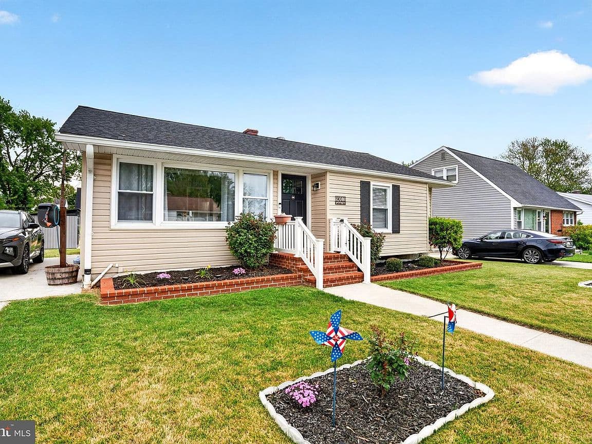 Primary listing photo