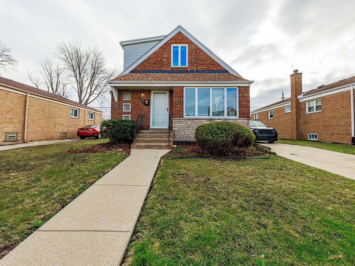 Primary listing photo