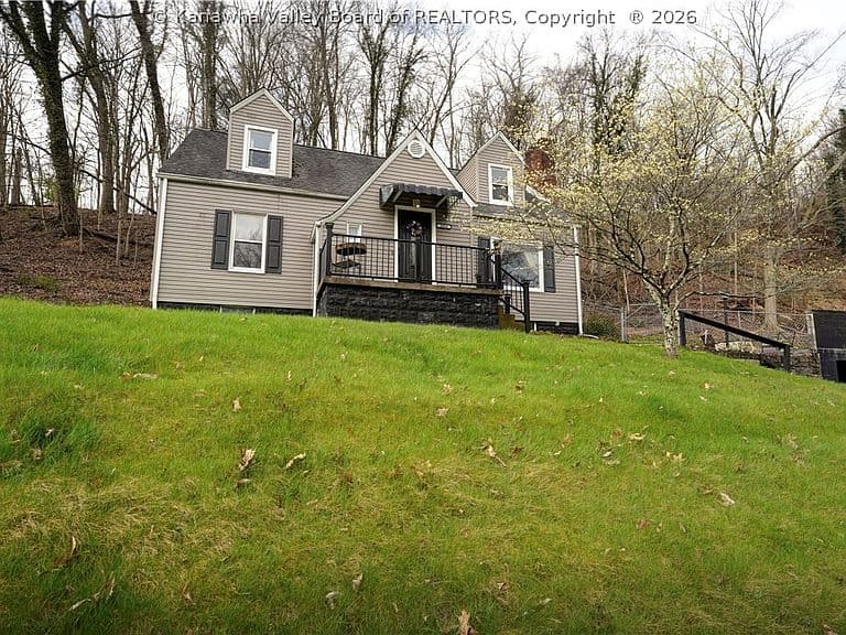 Listing photo 5
