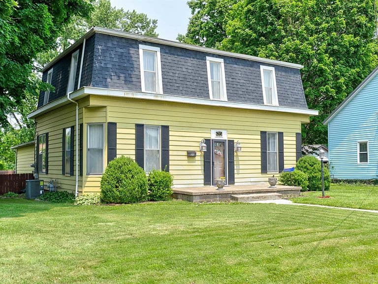 Listing photo 4