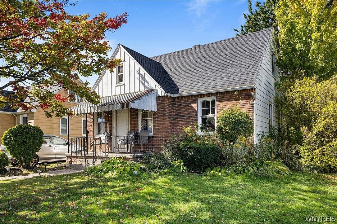 Primary listing photo