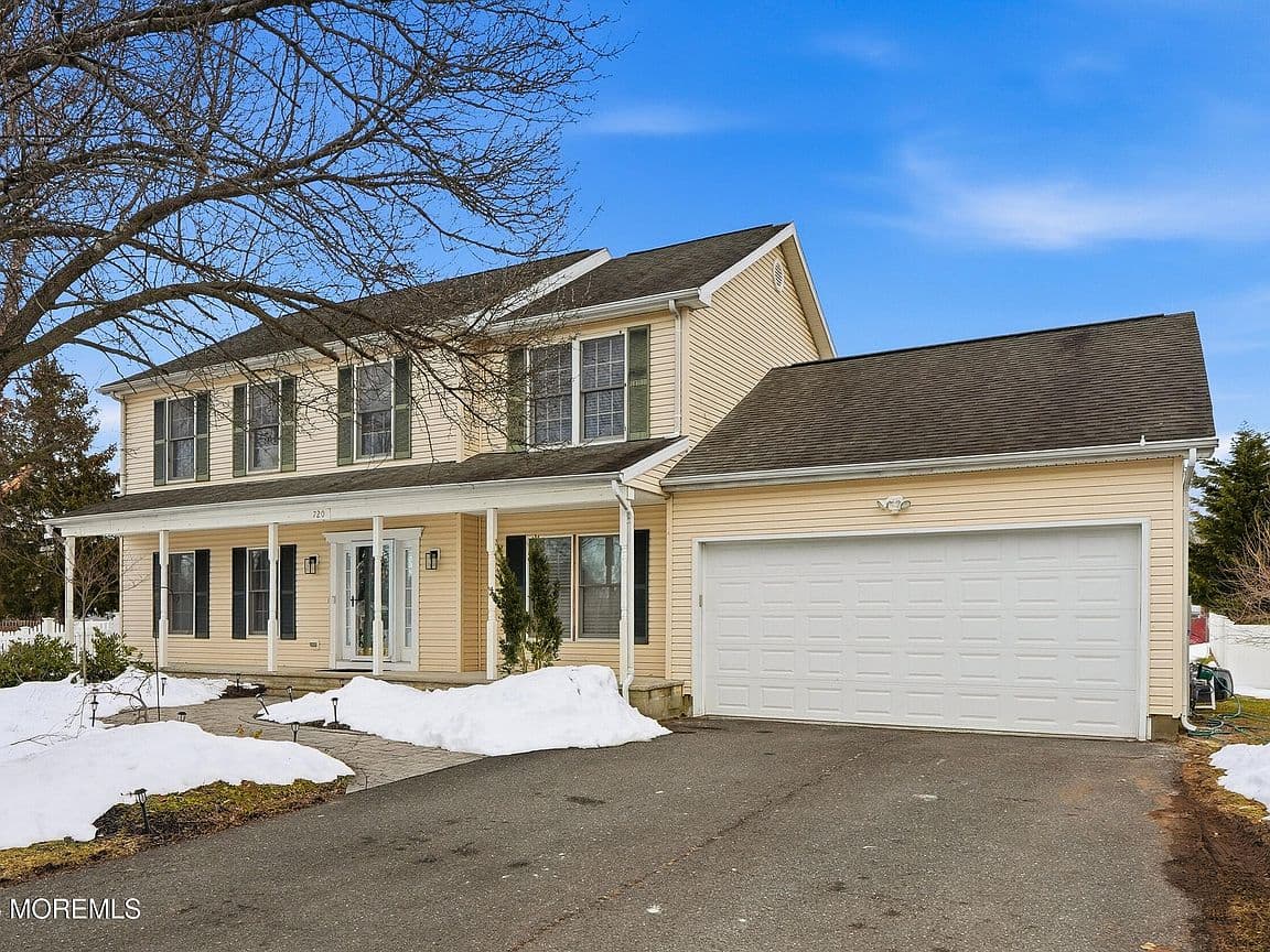 Primary listing photo