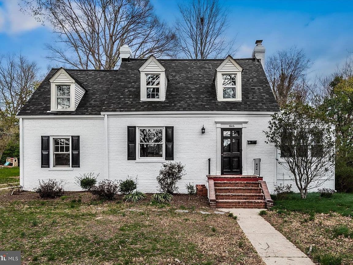 Primary listing photo
