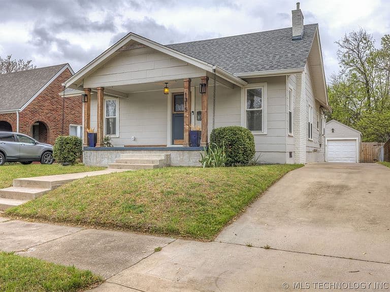 Listing photo 4