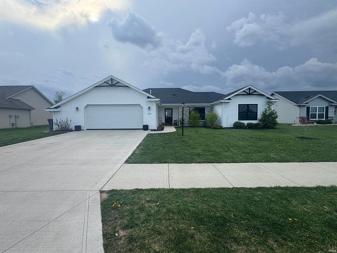 Primary listing photo