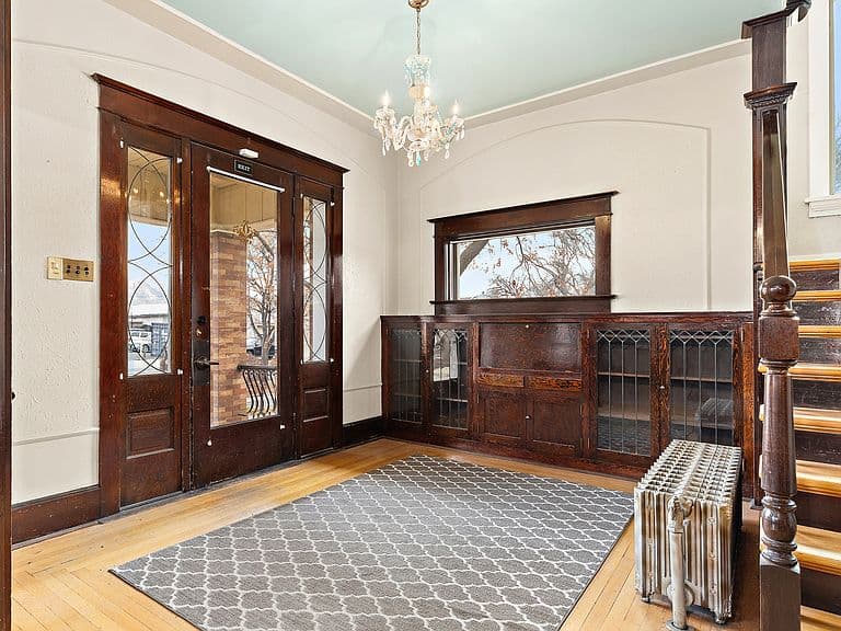 Listing photo 5
