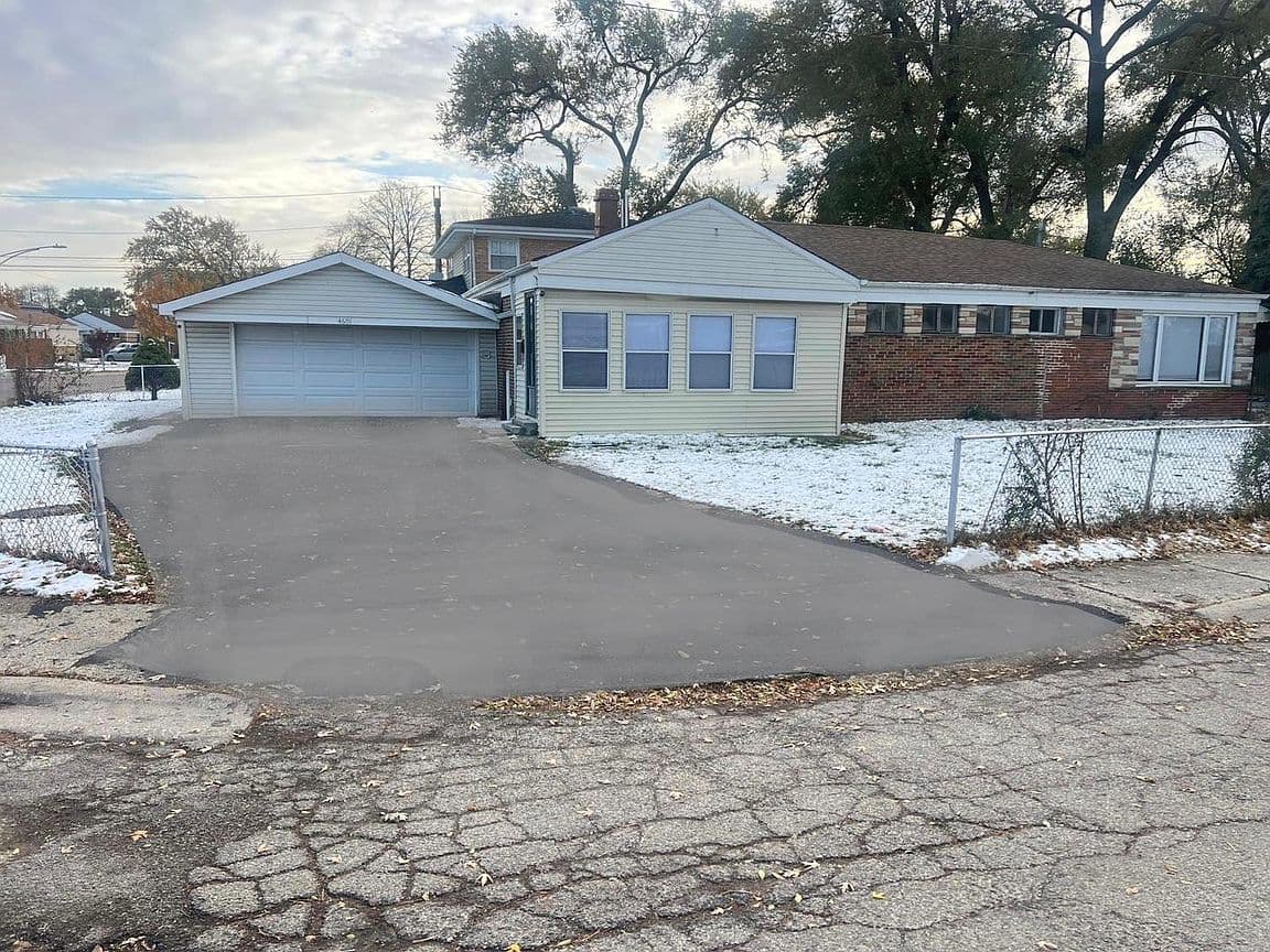 Primary listing photo