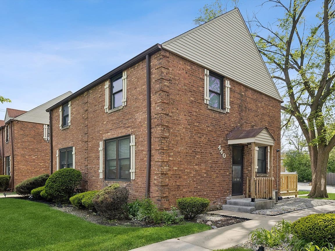Primary listing photo