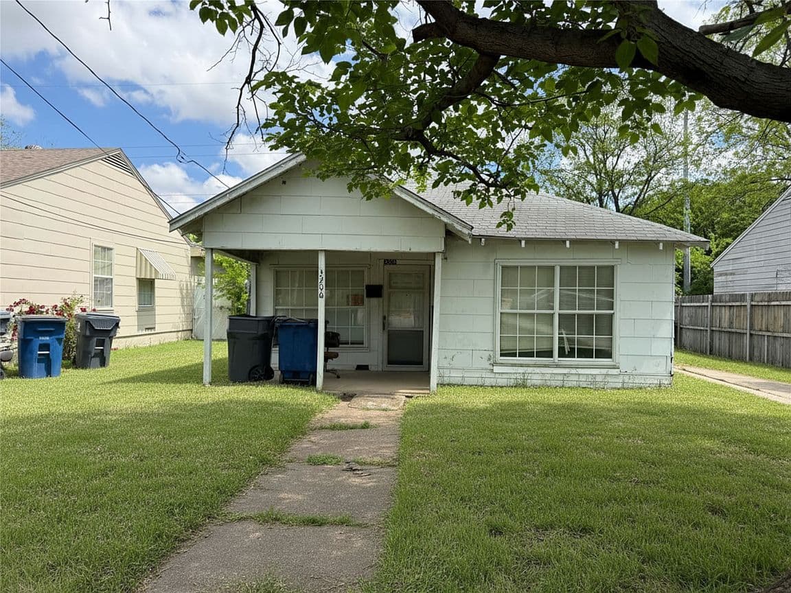 Primary listing photo
