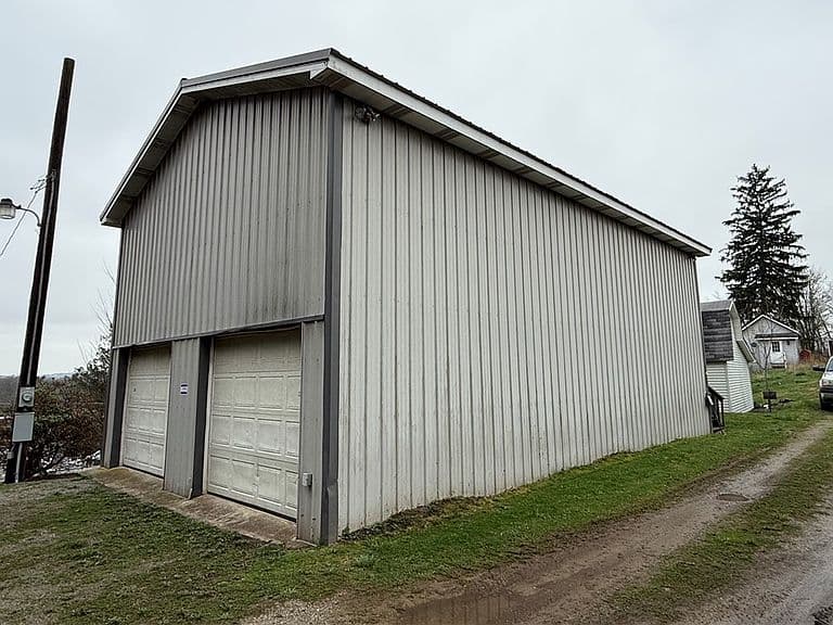 Listing photo