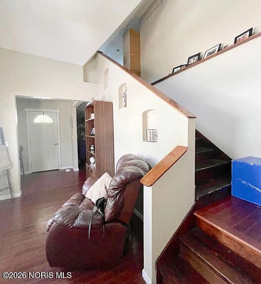 Listing photo 3
