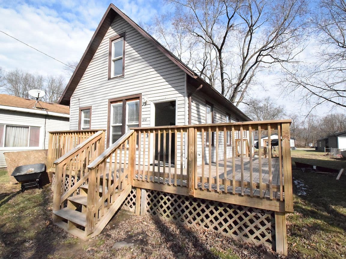 Primary listing photo