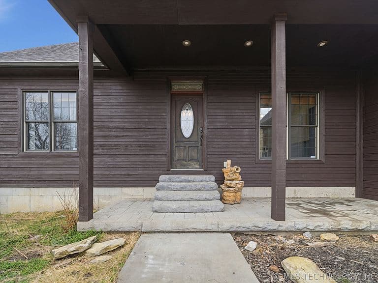Listing photo 5