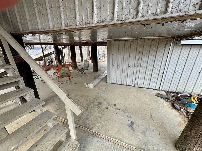 Listing photo 4