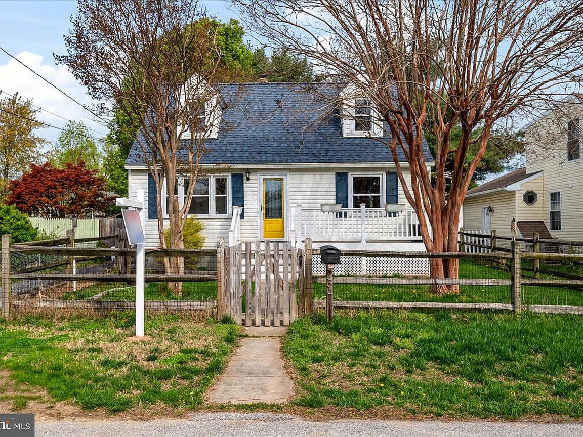 Primary listing photo