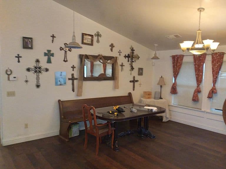 Listing photo 5