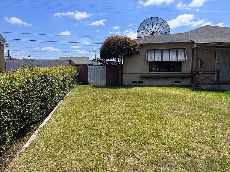 Listing photo 5