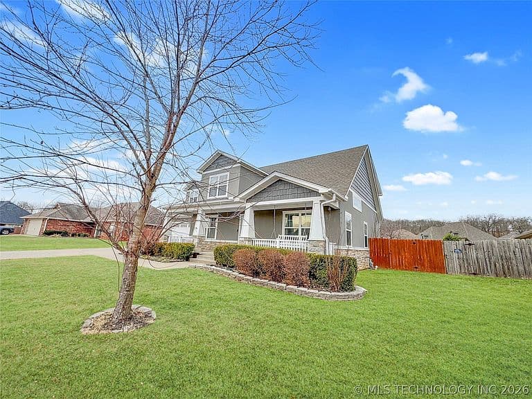Listing photo 4