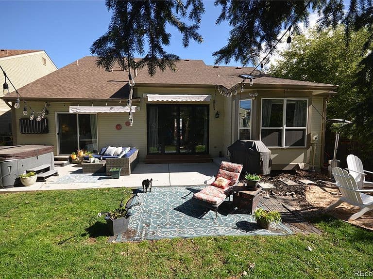 Listing photo 4