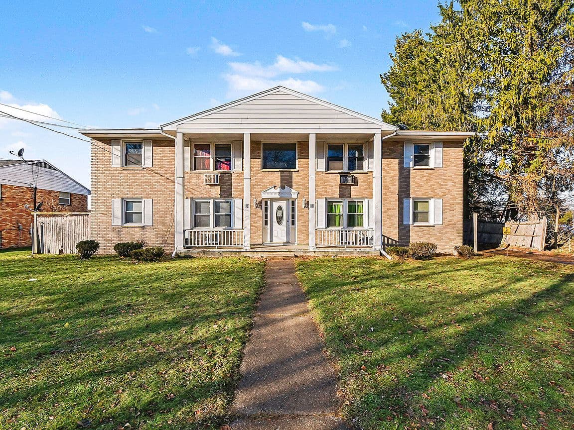 Primary listing photo