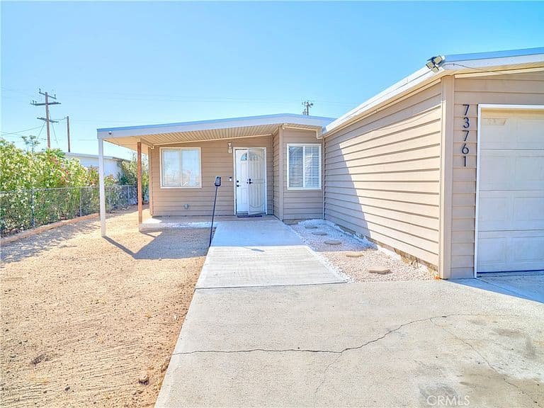 Listing photo 2