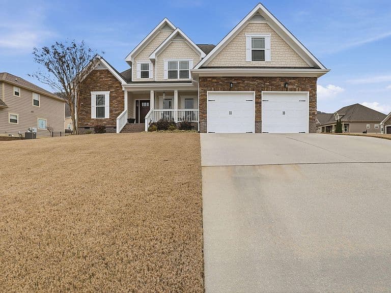 Listing photo 4