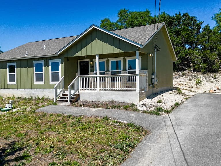Listing photo