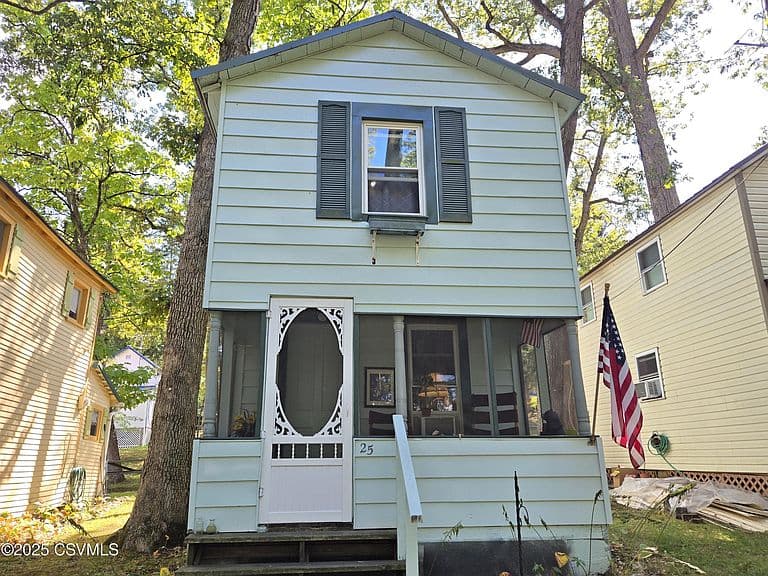 Listing photo 2