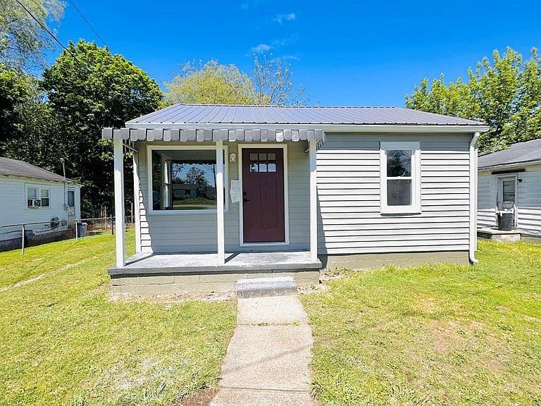 Listing photo 5