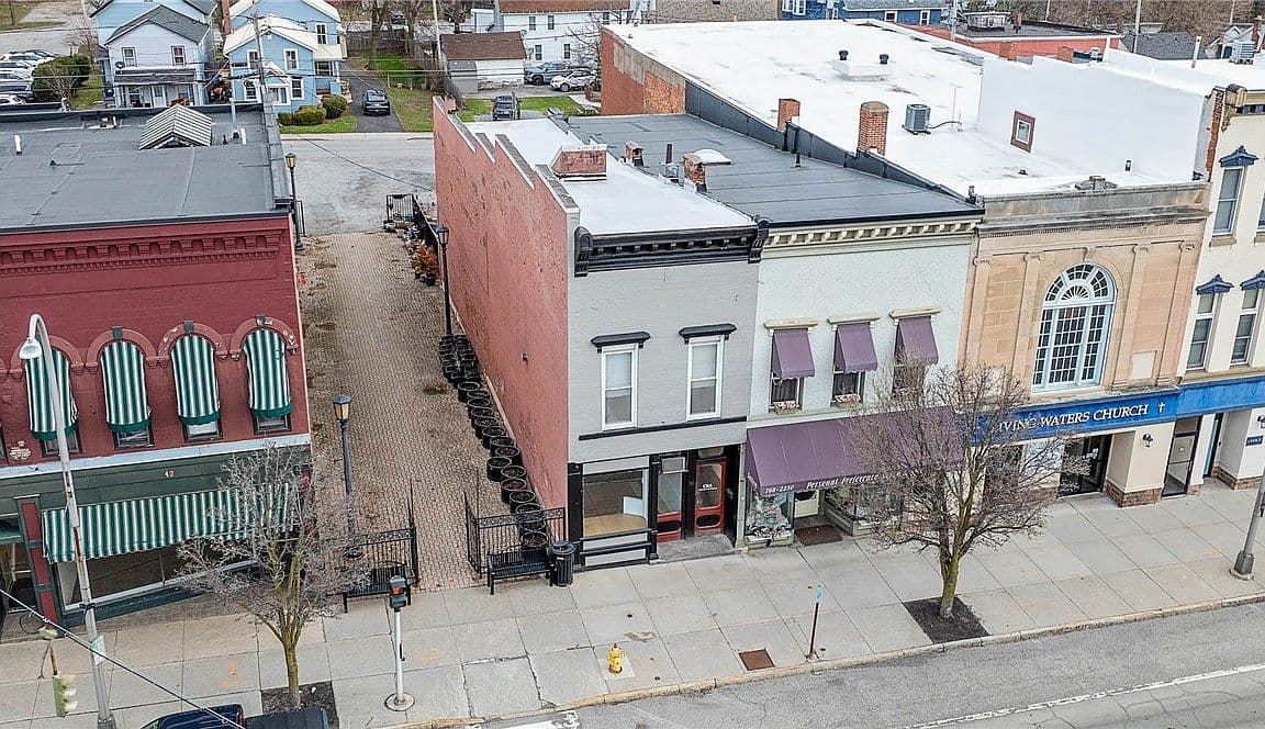 Primary listing photo