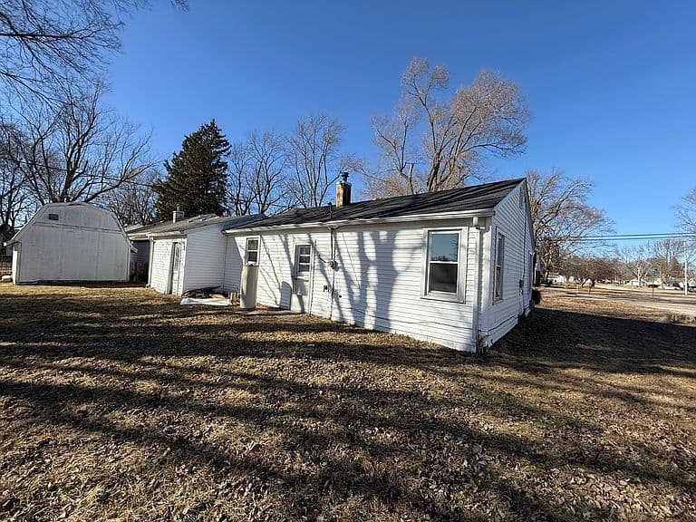 Listing photo 4