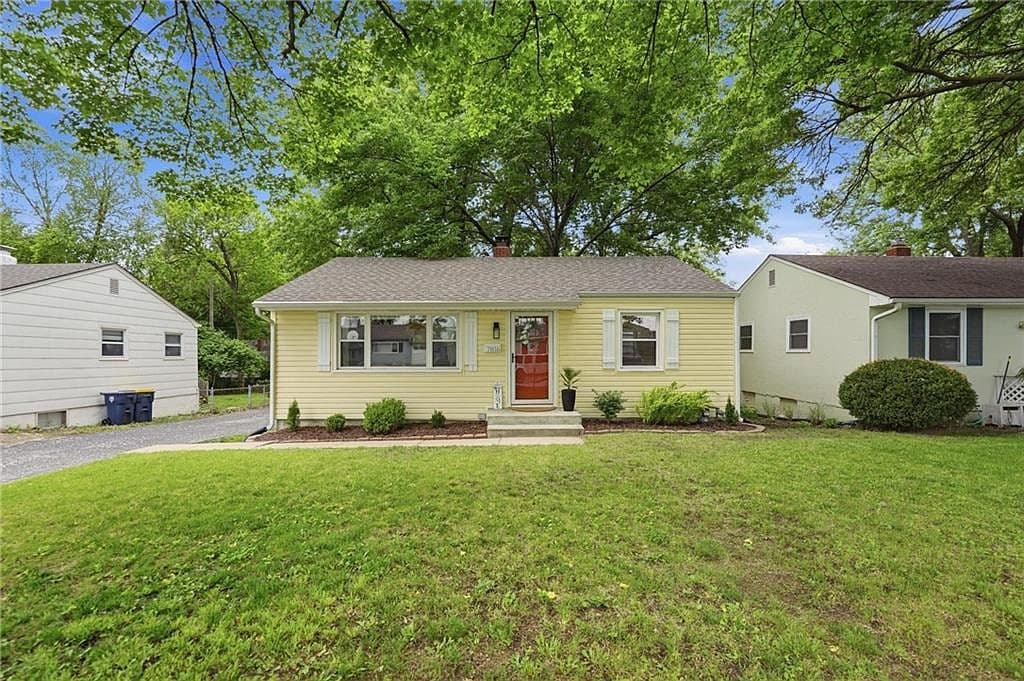 Primary listing photo