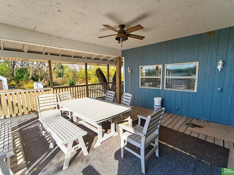 Listing photo 4