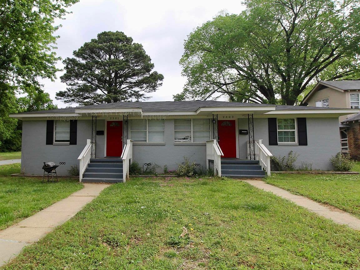 Primary listing photo