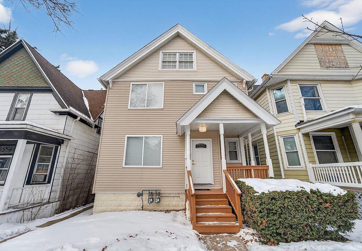 Primary listing photo