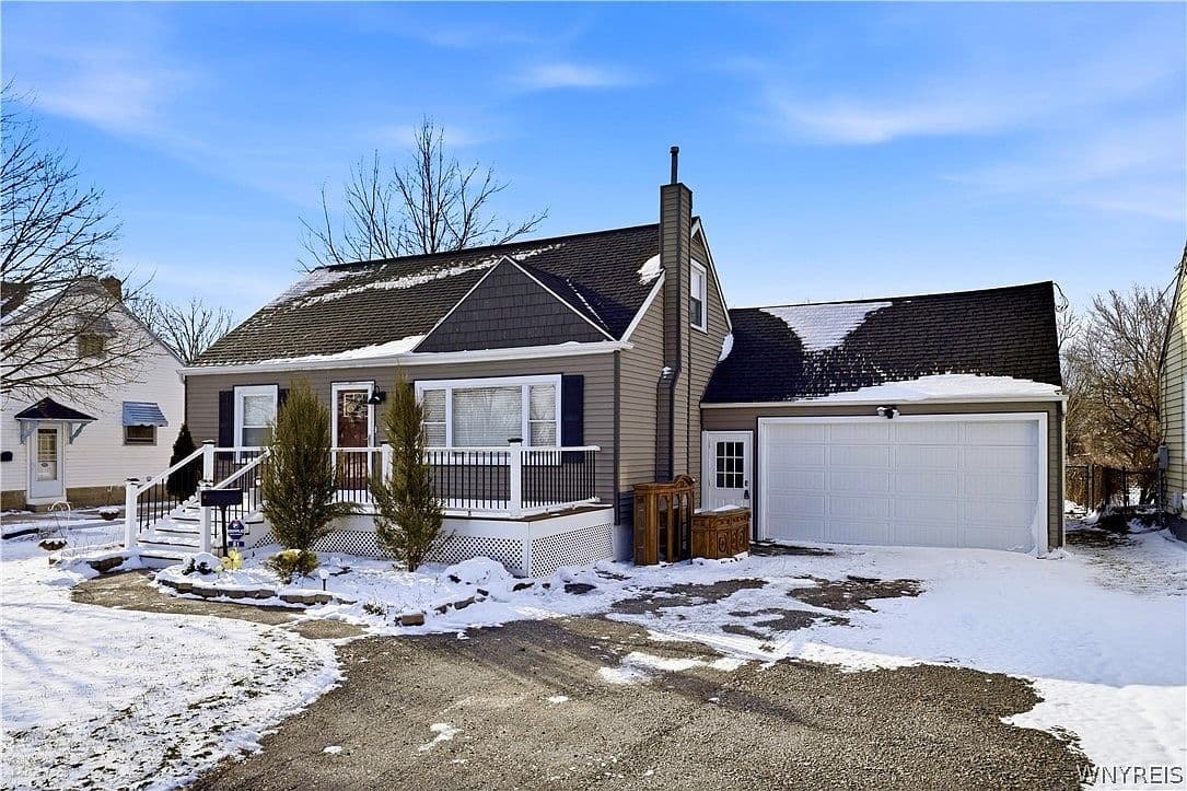 Primary listing photo