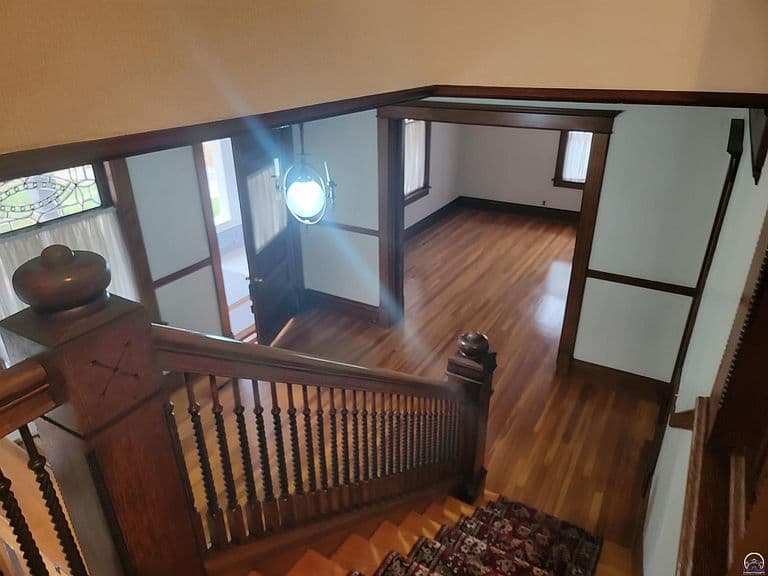 Listing photo 5