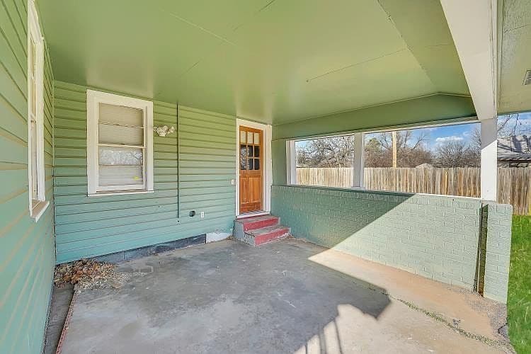 Listing photo 3