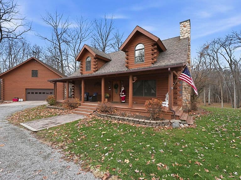 Listing photo 5